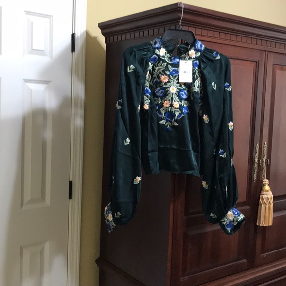 🌸NWT Free People Embroidered Blouse - Picture 3 of 6